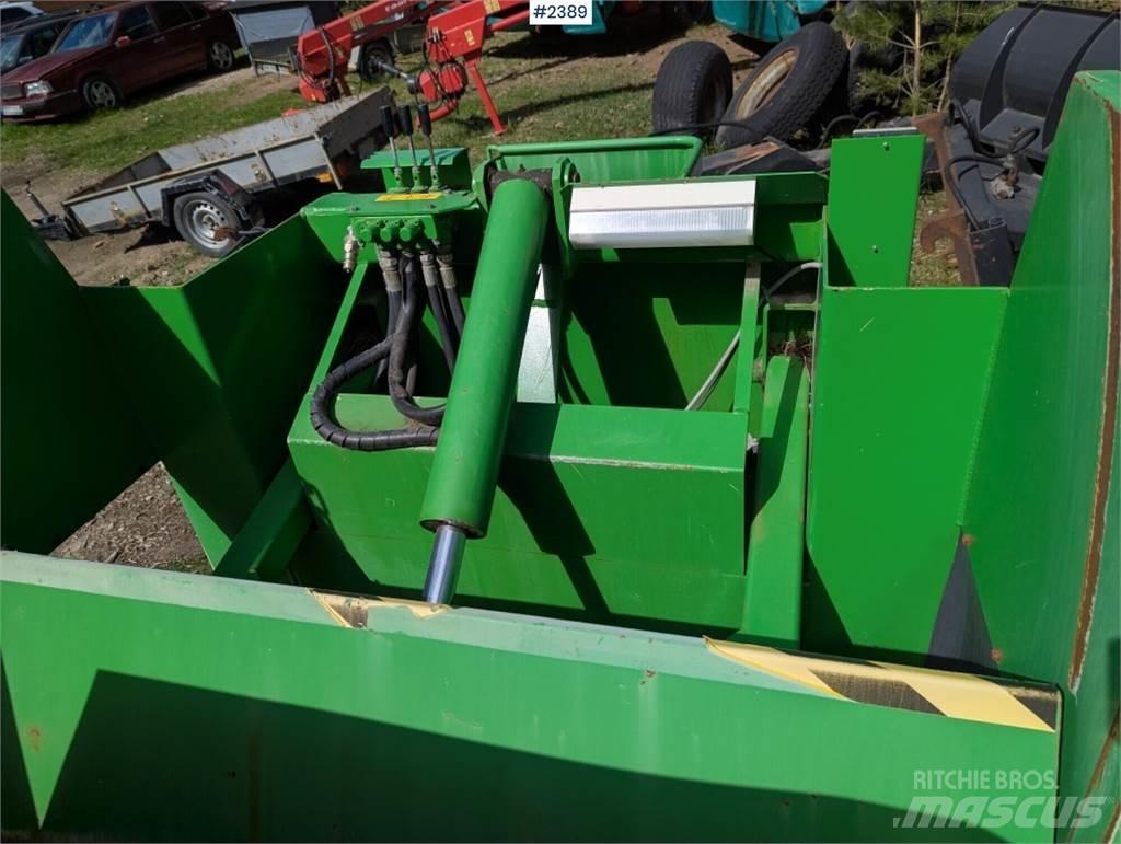 Varmo Lift PPNL Друга техника за жънене на фураж