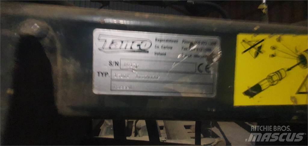 Tanco 1510 Друга техника за жънене на фураж
