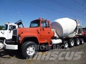Ford LT9000 Други