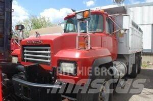 Mack RD688S Снегочистачки