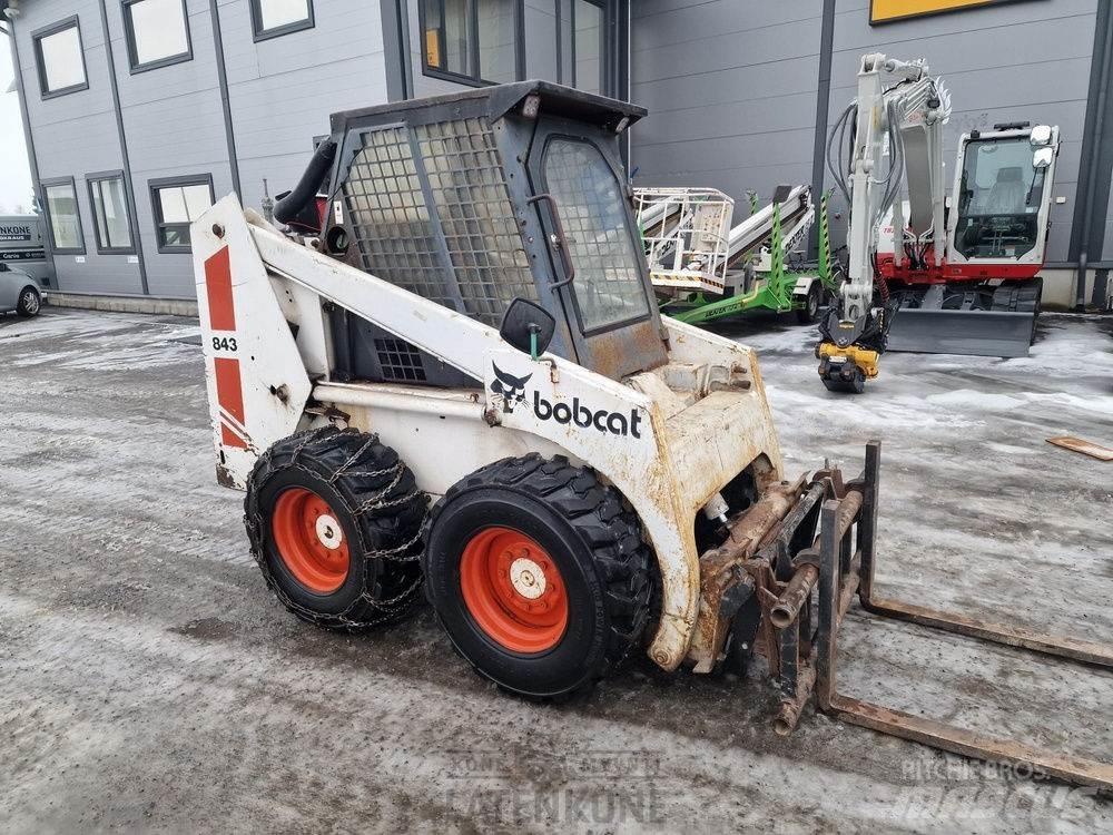 Bobcat 843 Мини товарачи
