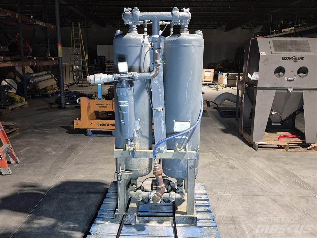 Atlas Copco CD140 Сушилни с въздух под налягане