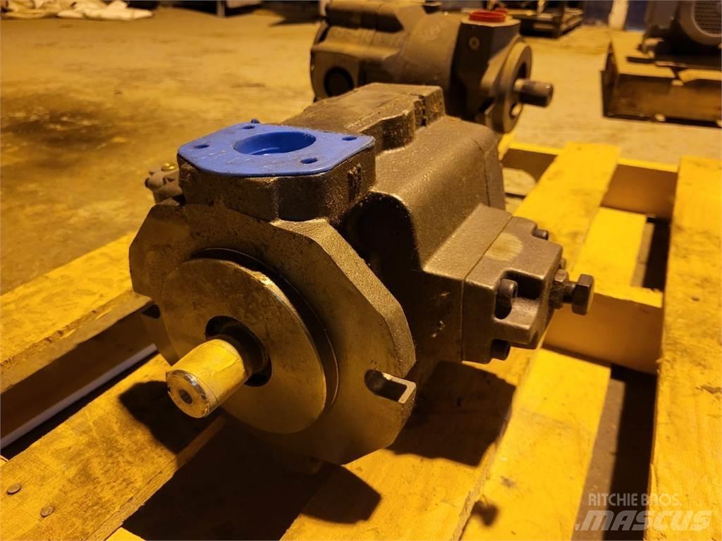 Bosch 0513600214 Водни помпи
