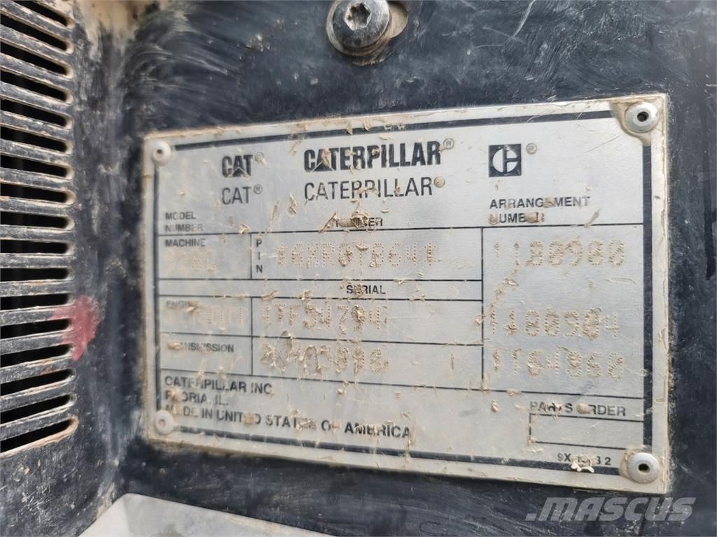 CAT 928G Други компоненти