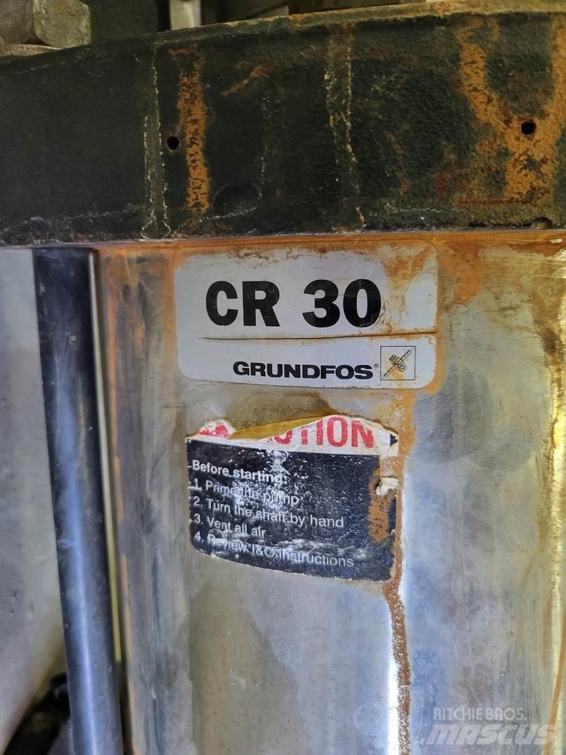 Grundfos CR 30 Водни помпи
