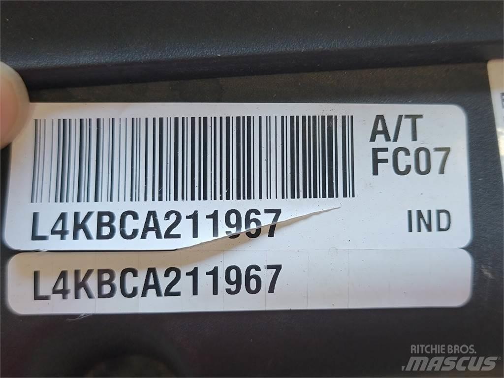 Hyundai L4KBCA211967 Двигатели