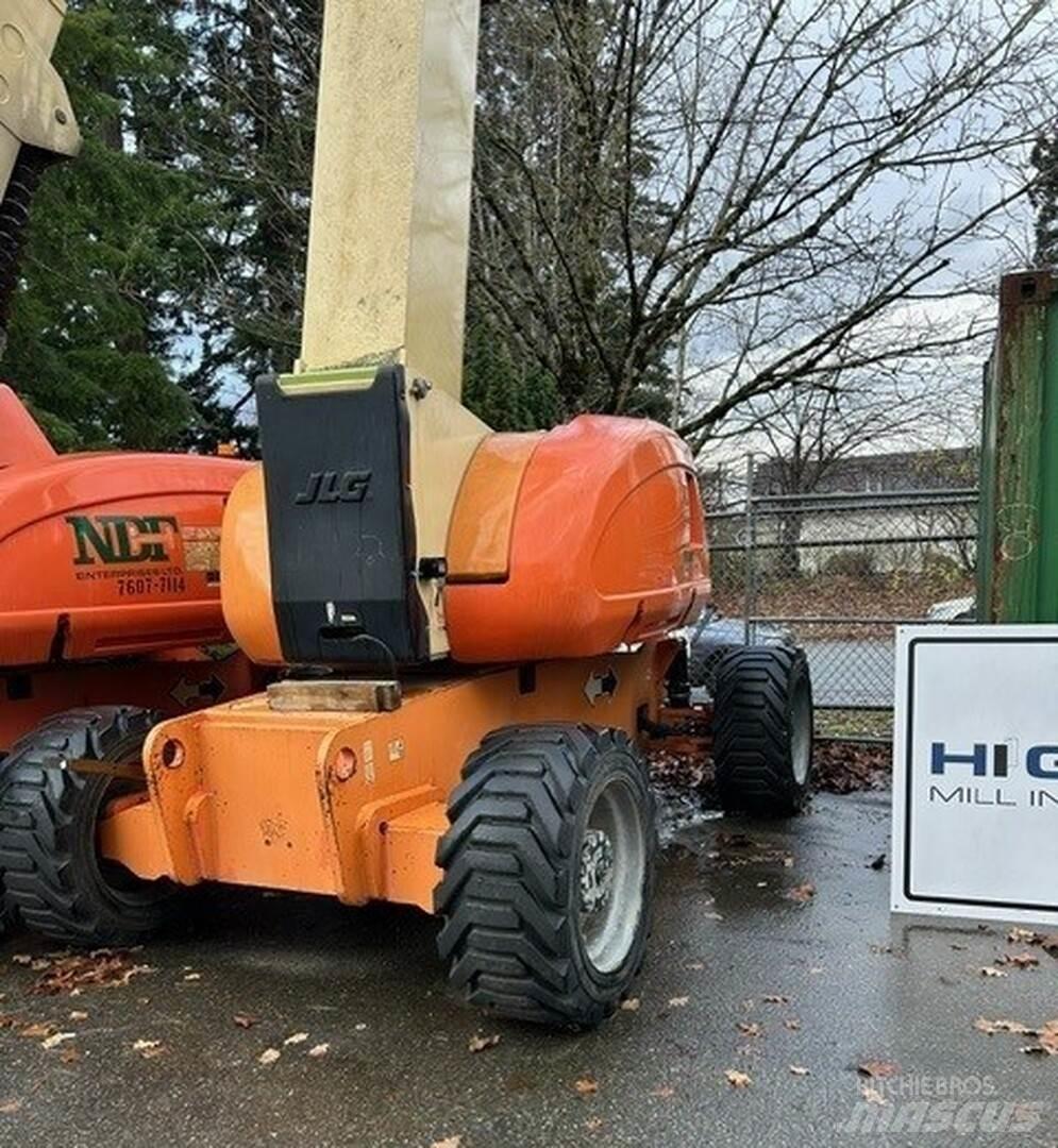 JLG 800AJ Съчленени стрелови подемници