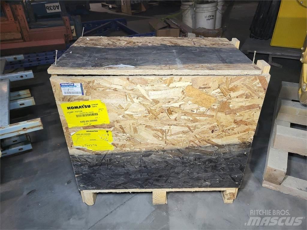 Komatsu 58B-60-00080 Водни помпи
