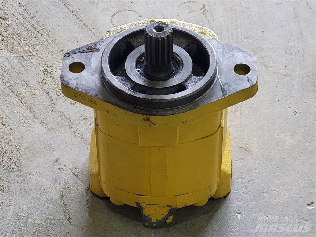 Komatsu 704-30-42140R Водни помпи
