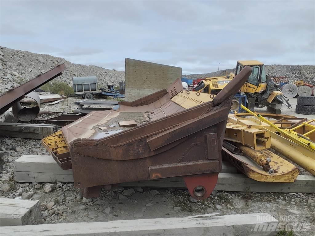 Komatsu D375 Колесни булдозери
