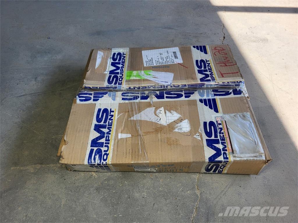 Komatsu EG6304 Други компоненти