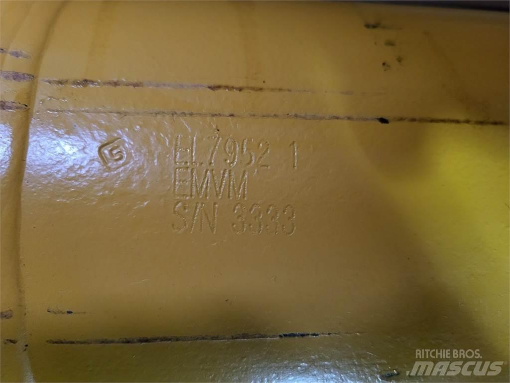 Komatsu EL7952 Дъмпери/моторни превозни средства