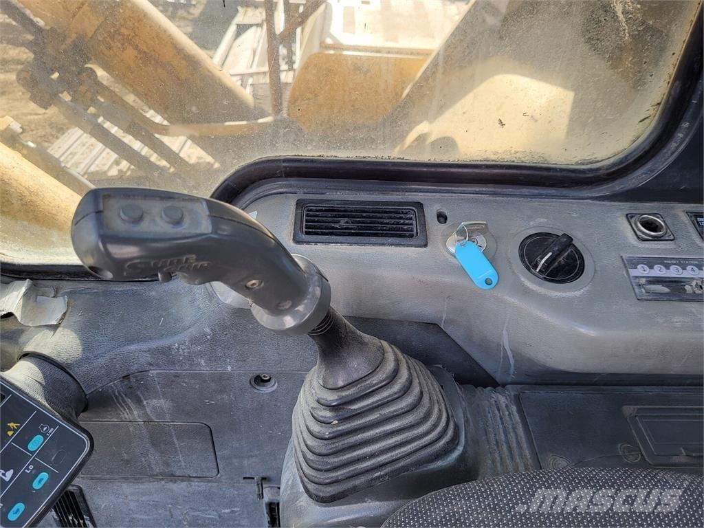 Komatsu PC600LC-6 Колесни екскаватори