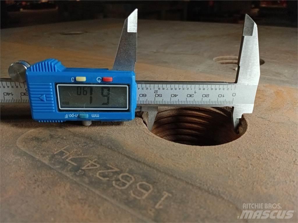 Komatsu PZKV166247 Други компоненти