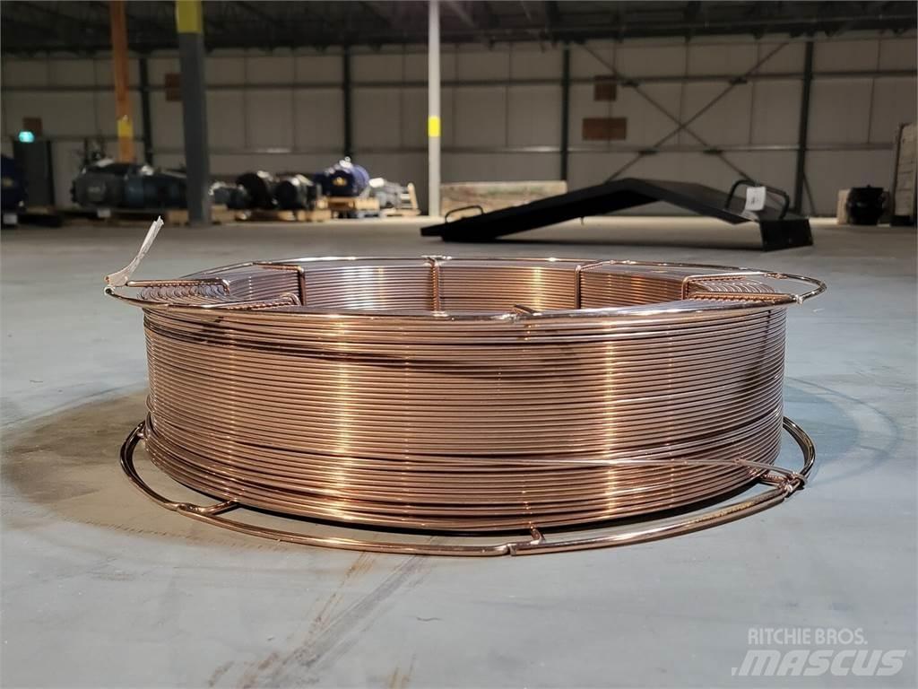  MEGAFIL 821R Заваряващи машини