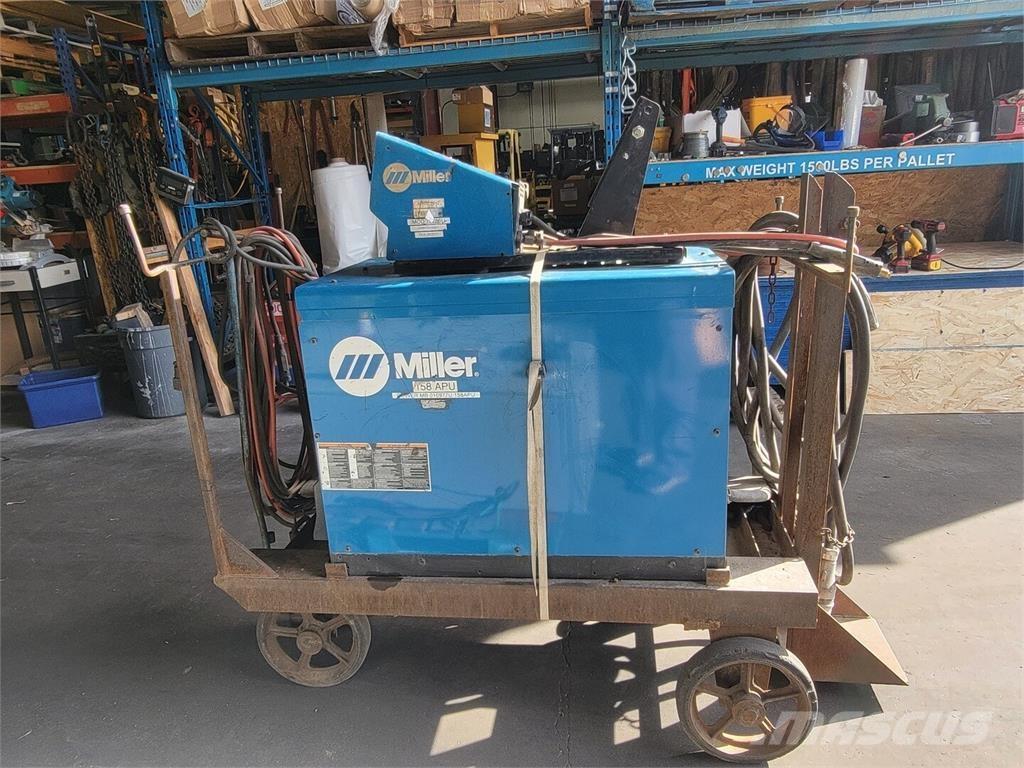 Miller Deltaweld 452 Заваряващи машини