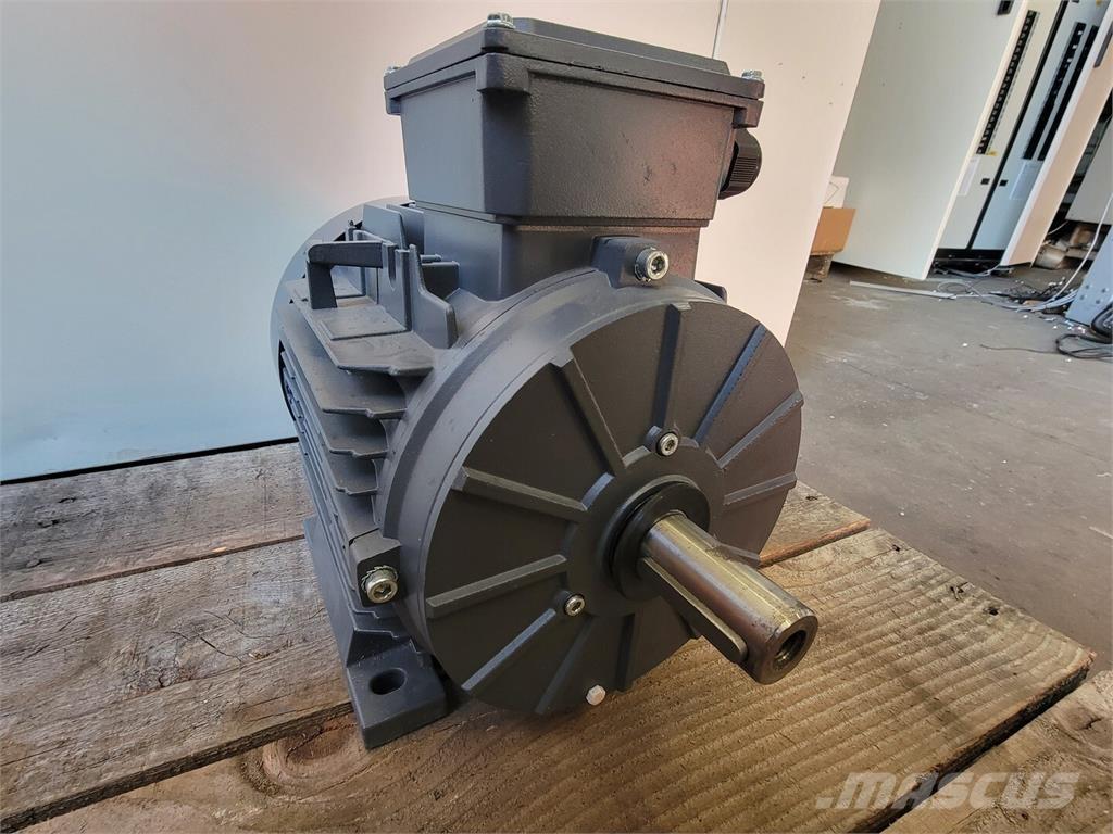  TECHTOP MTP112MA4D Индустриални двигатели