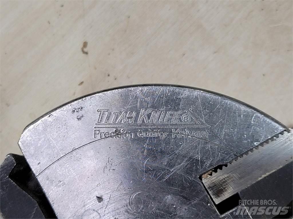 Titan KNIFE H01102022 Строителство - Други