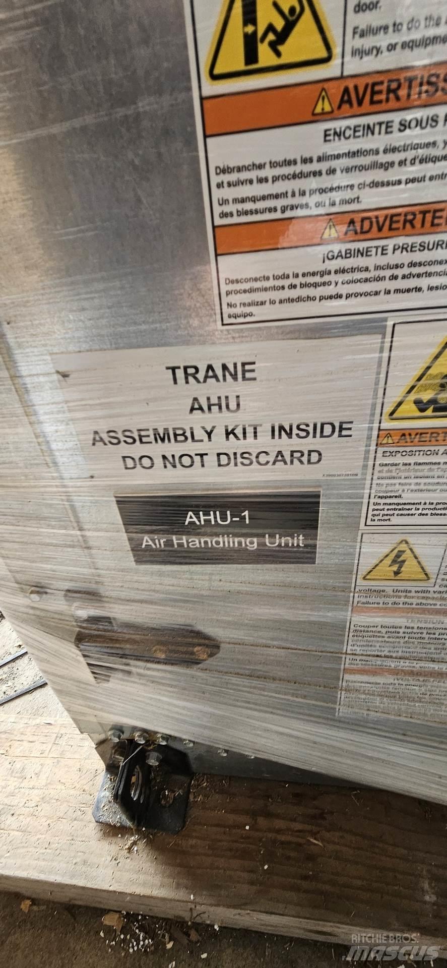 Trane CSAA010UAL00 Оборудване за отопление и размразяване