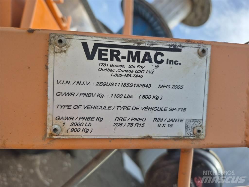 Ver-Mac SP-715 Комунални съоражения