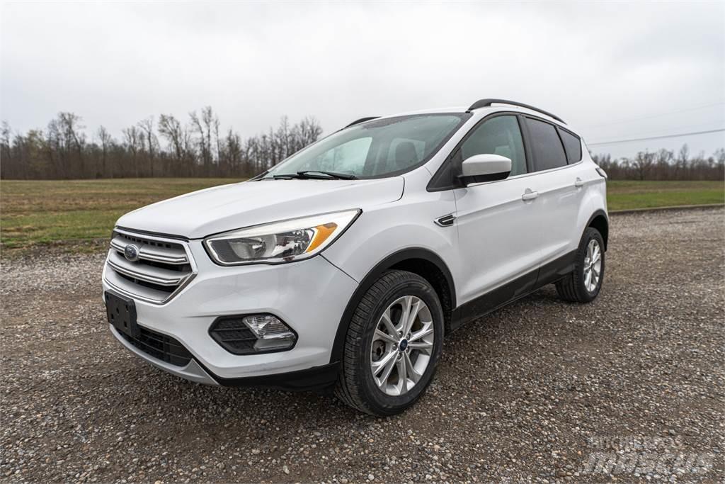 Ford ESCAPE Други