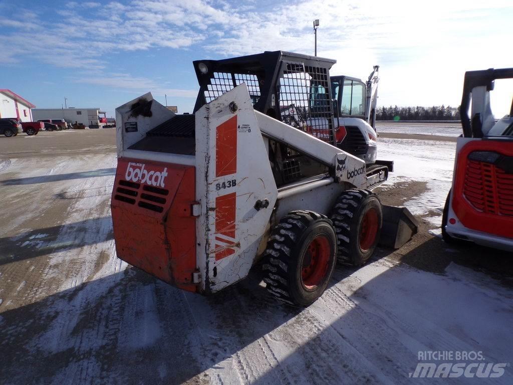 Bobcat 843B Мини товарачи
