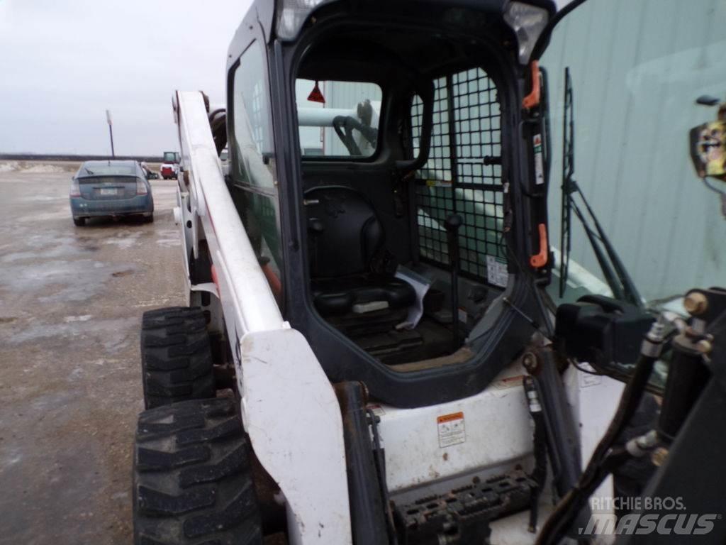 Bobcat S650 Мини товарачи
