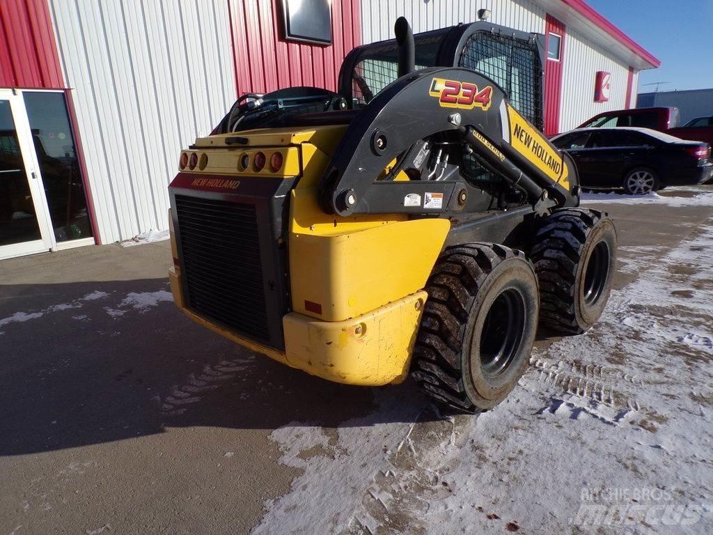 New Holland L234 Строителство - Други