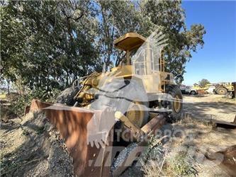 CAT 824C Колесни товарачи