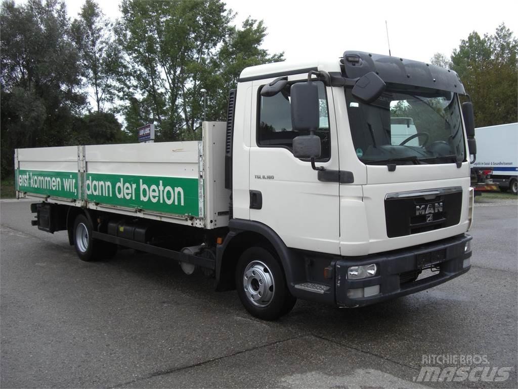 MAN 8180L Брезентови камиони
