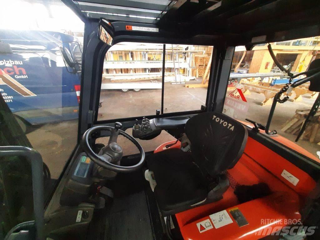Toyota 7FBMF35 Електрически вилични кари-повдигачи