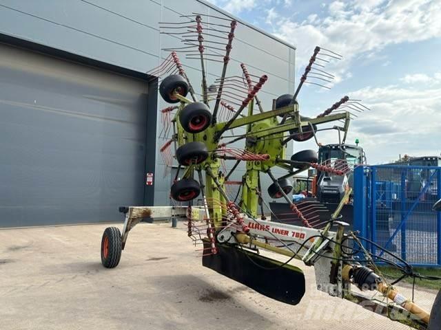 CLAAS Liner 780 Гребла и сенообръщачки