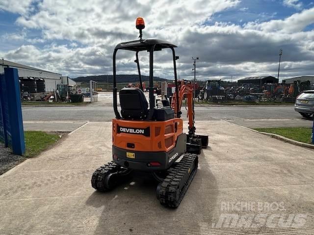 Develon DX20z-7 Верижен екскаватор