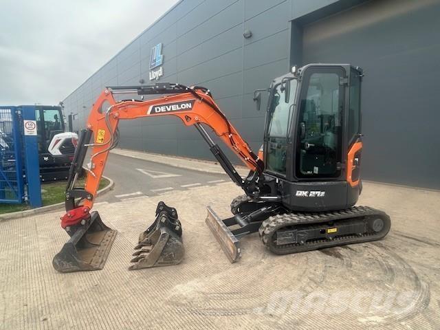 Develon Dx27z-7 Верижен екскаватор