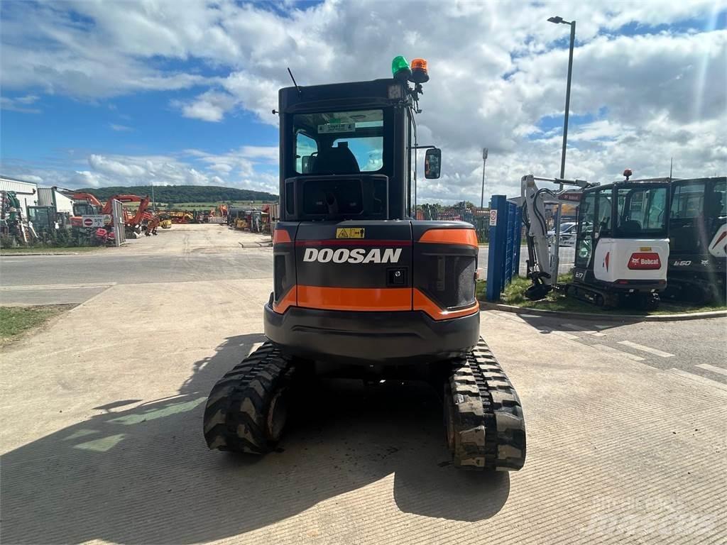 Doosan DX50z Верижен екскаватор