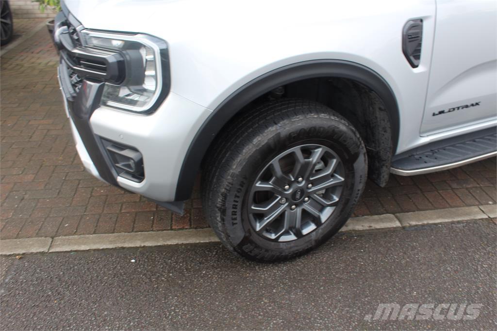 Ford Ranger Wildtrak Пикапи
