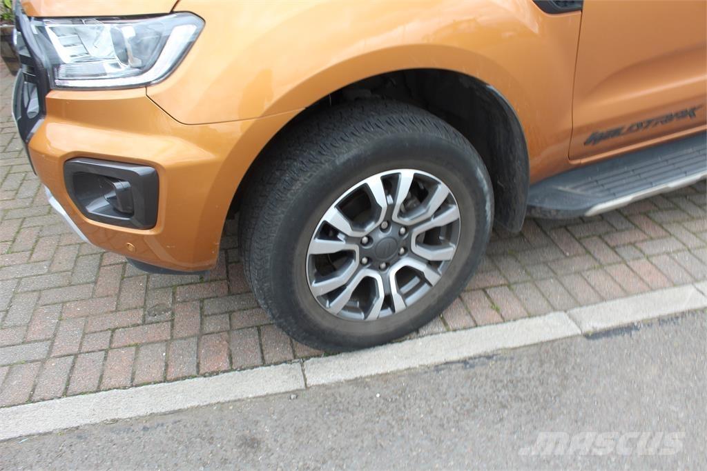 Ford Ranger Wildtrak Пикапи