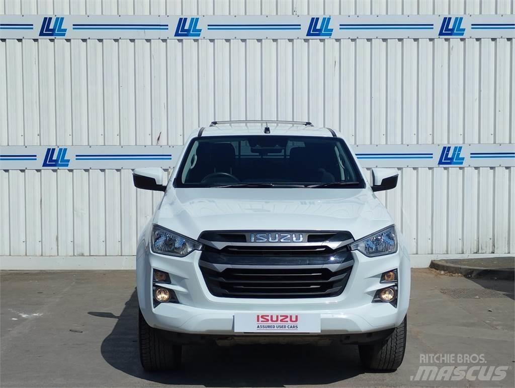 Isuzu DL20 Пикапи