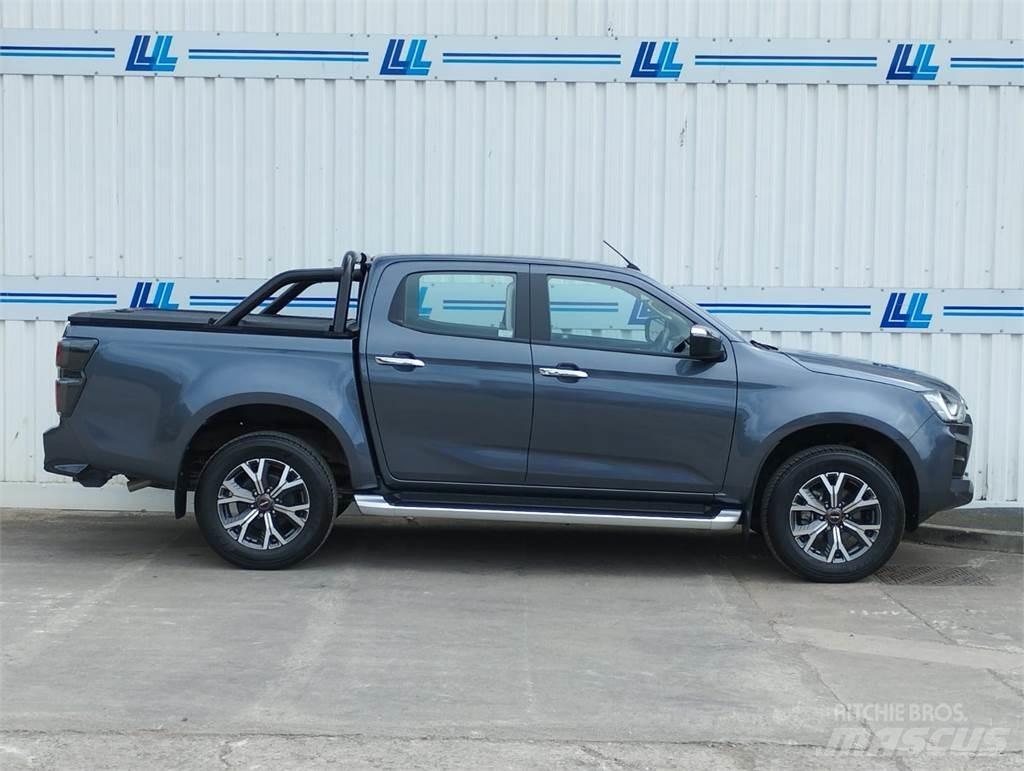 Isuzu DL40 Пикапи