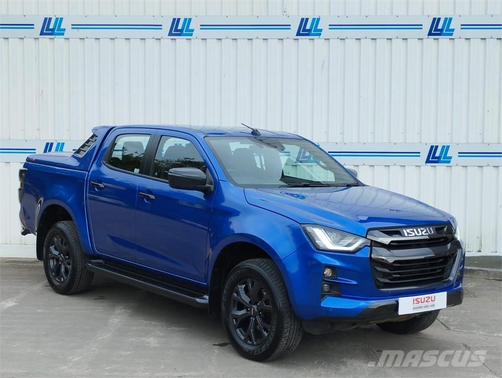 Isuzu V-Cross Пикапи