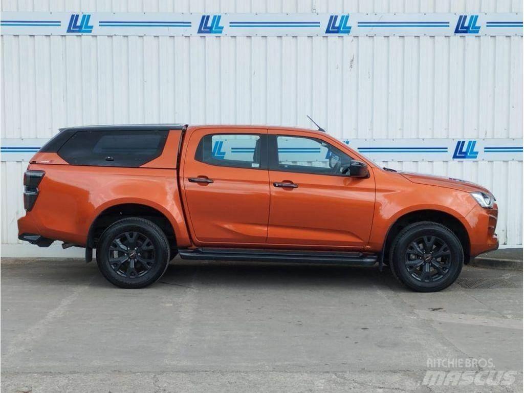 Isuzu V-Cross Пикапи