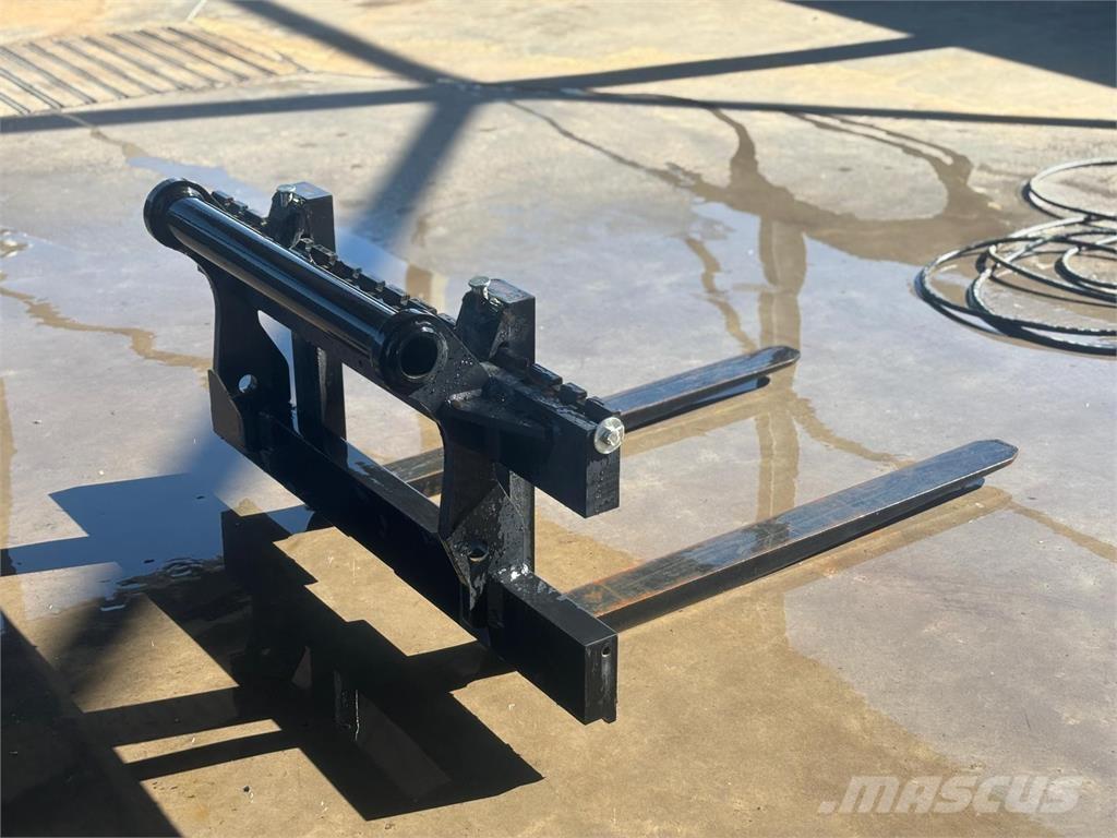 Manitou Pallet Forks Вилки