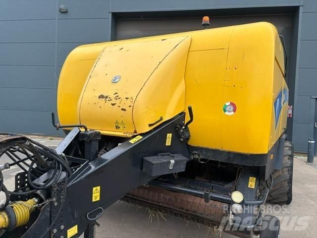 New Holland Bb980 Балопреси квадратни
