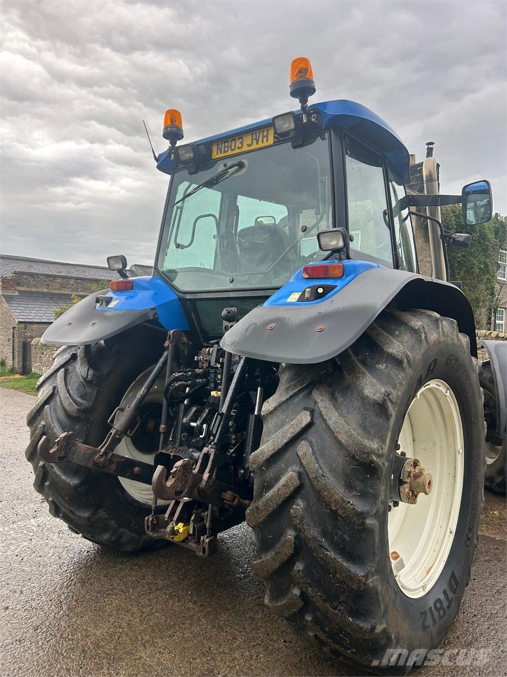 New Holland TM175 Трактори