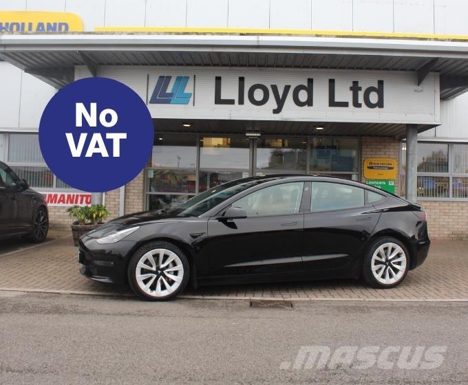 Tesla Model 3 Пикапи