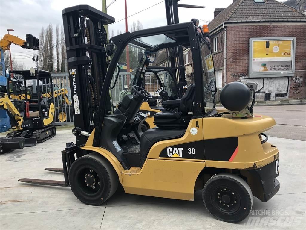 CAT GP30N Вилични кари-повдигачи - други