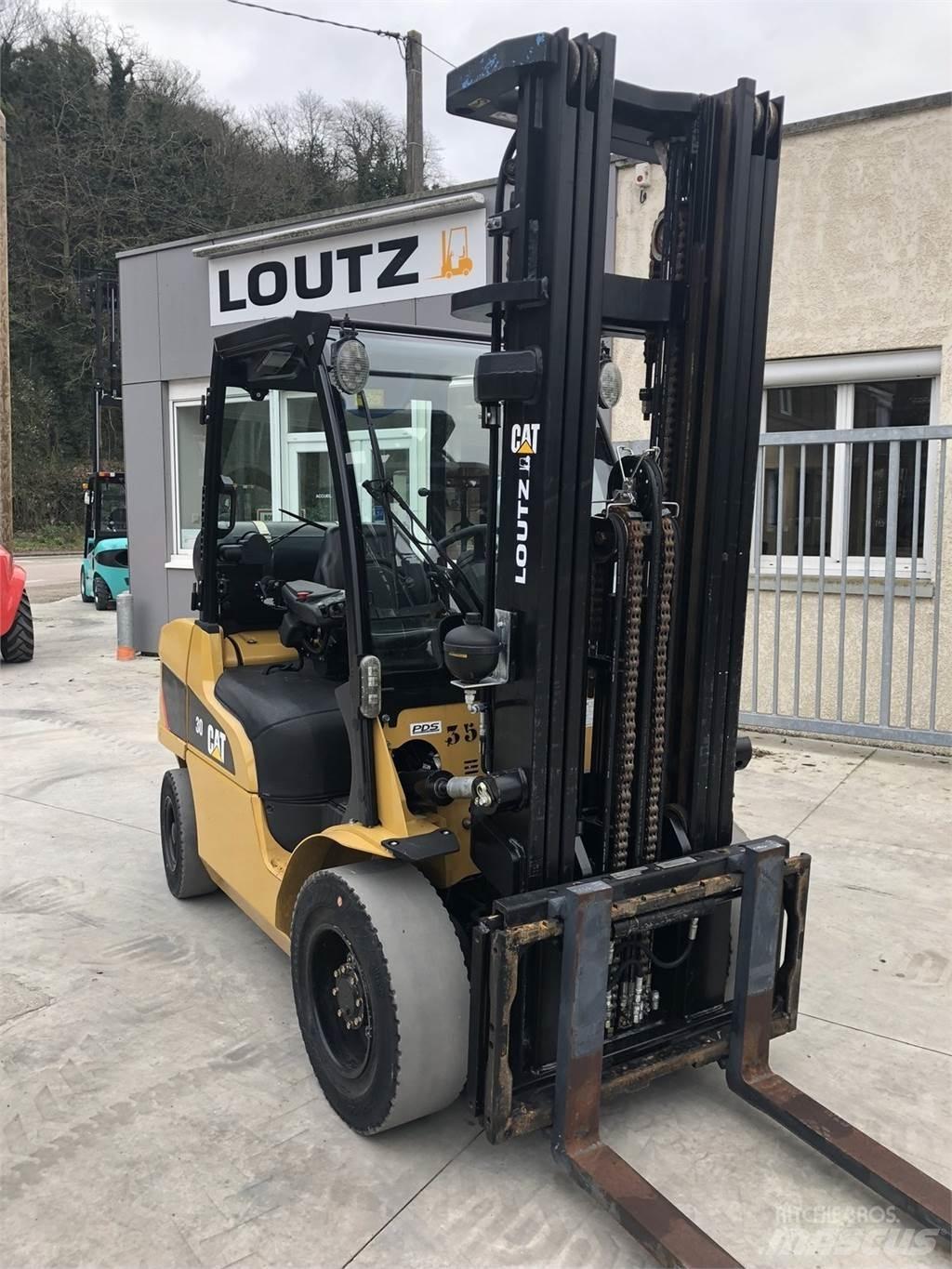 CAT GP30N Вилични кари-повдигачи - други