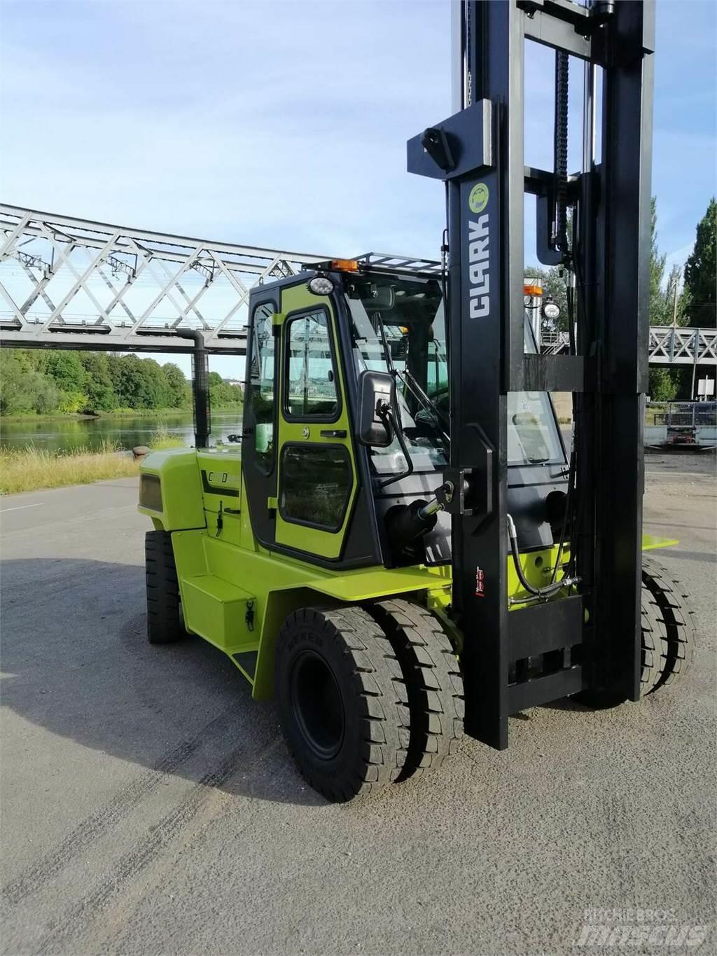 Clark C80D Вилични кари-повдигачи - други