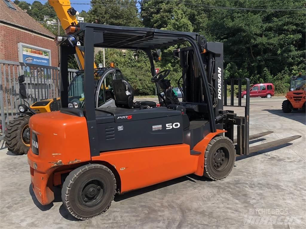 Doosan B50X Вилични кари-повдигачи - други