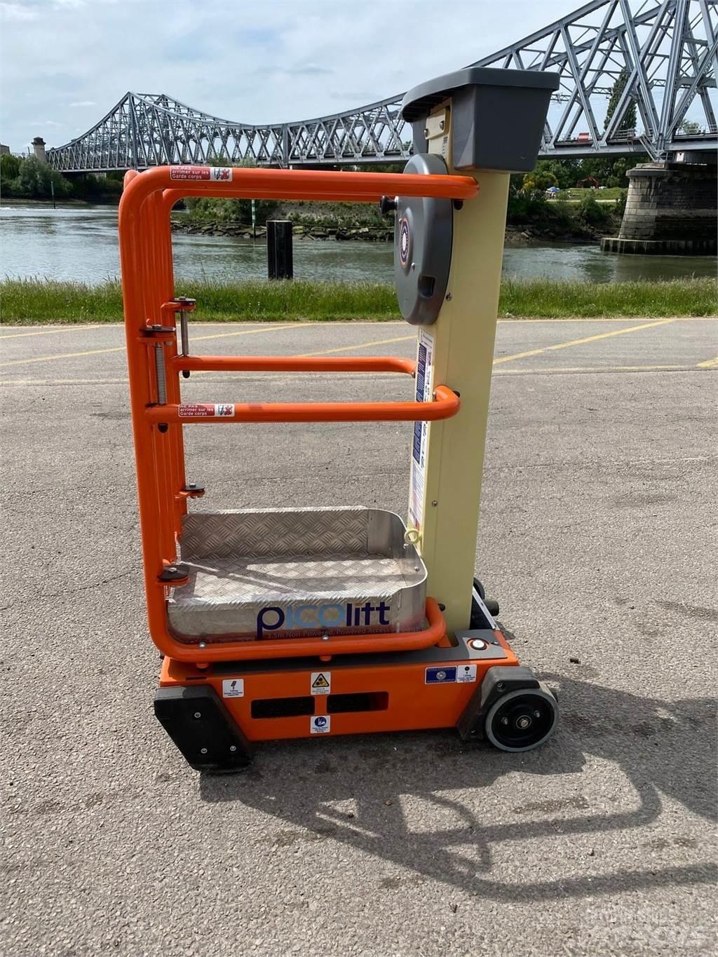 JLG PECOLIFT Други вишки и платформи